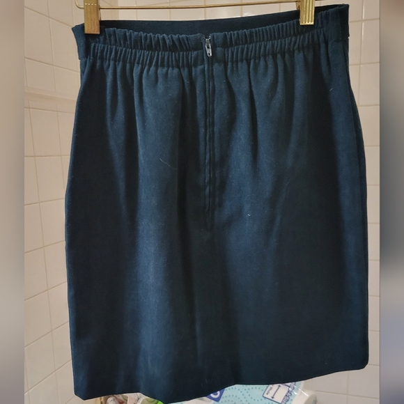 Vintage Faux Suede Green mini skirt Karin Stephens 4 - Picture 3 of 6